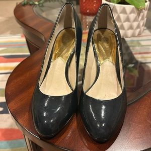 Micheal Kors Pump